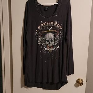 Thermal skull shirt